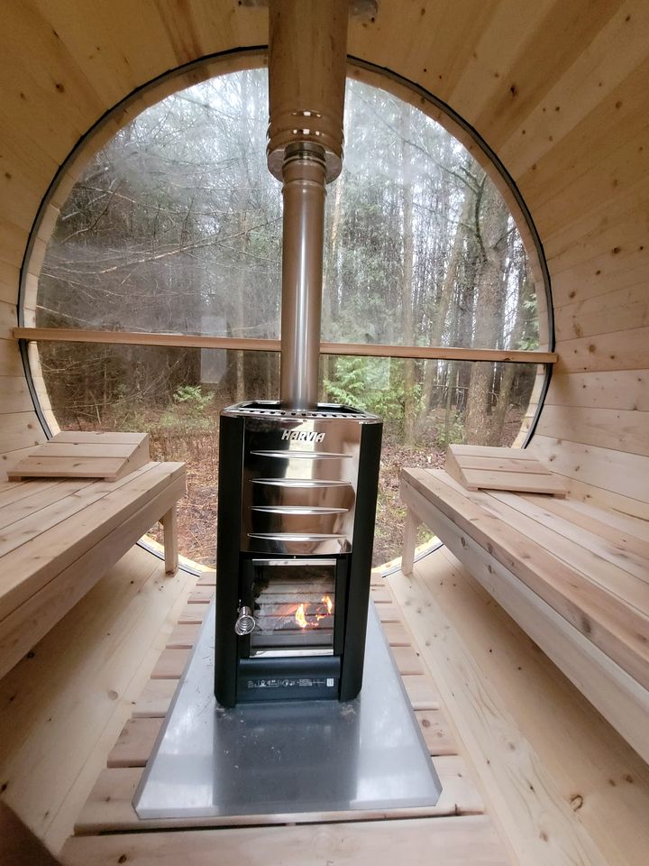 Rustic Luxe Bell Tent Retreat with Firepit & Farm Views in Ontario, Canada