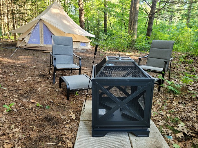Tranquil Nature Retreat with Lavender Fields & River Access in Ontario, Canada