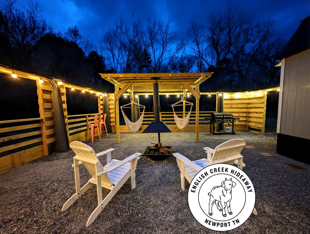 Peaceful Cabin Retreat with Spa Features & Unique Farm Vibes in Newport, Tennessee