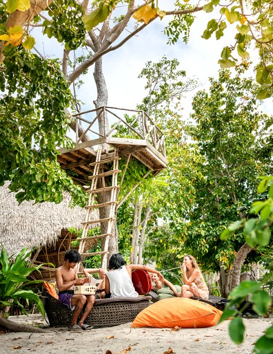 Cabins (Philippines, Darocotan Island, Palawan)