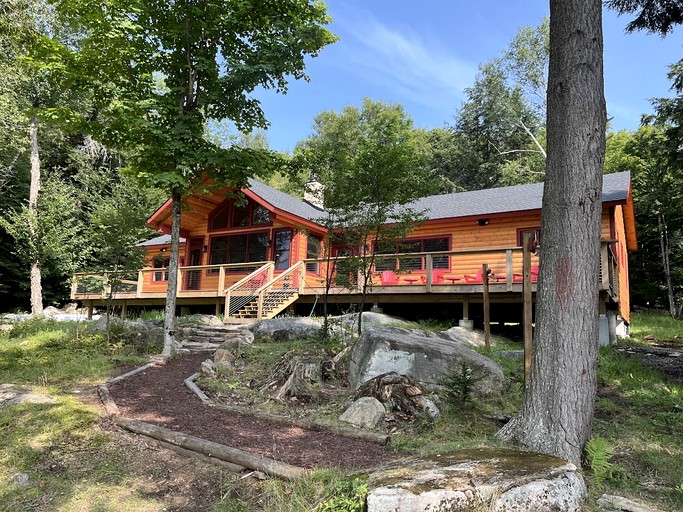 Designer Rentals (United States of America, Lake Placid, New York)