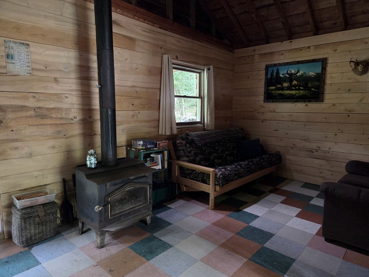 Peaceful Woodland Retreat with Private Pond & Total Privacy in Glen Aubrey, New York