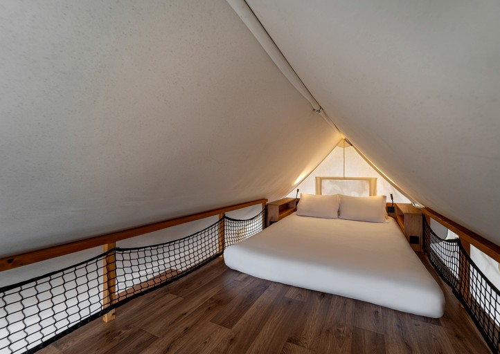 Tented Cabins (Portugal, Nazaré, Leiria District)