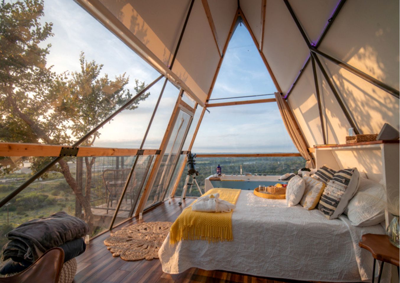 Luxury Glass A-Frame Escape with Cliffside Balcony & Spa Features in Cottonwood Shores, Texas