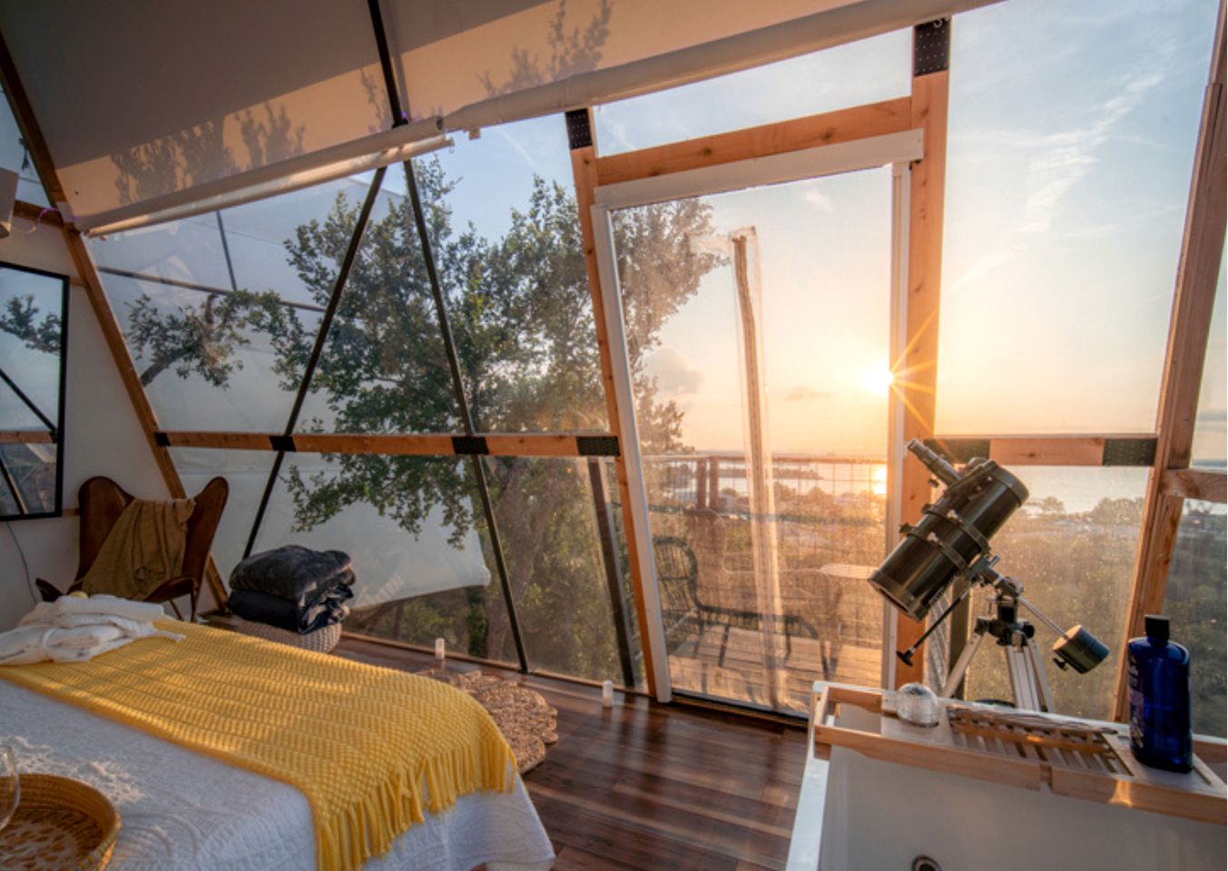 Luxury Glass A-Frame Escape with Cliffside Balcony & Spa Features in Cottonwood Shores, Texas