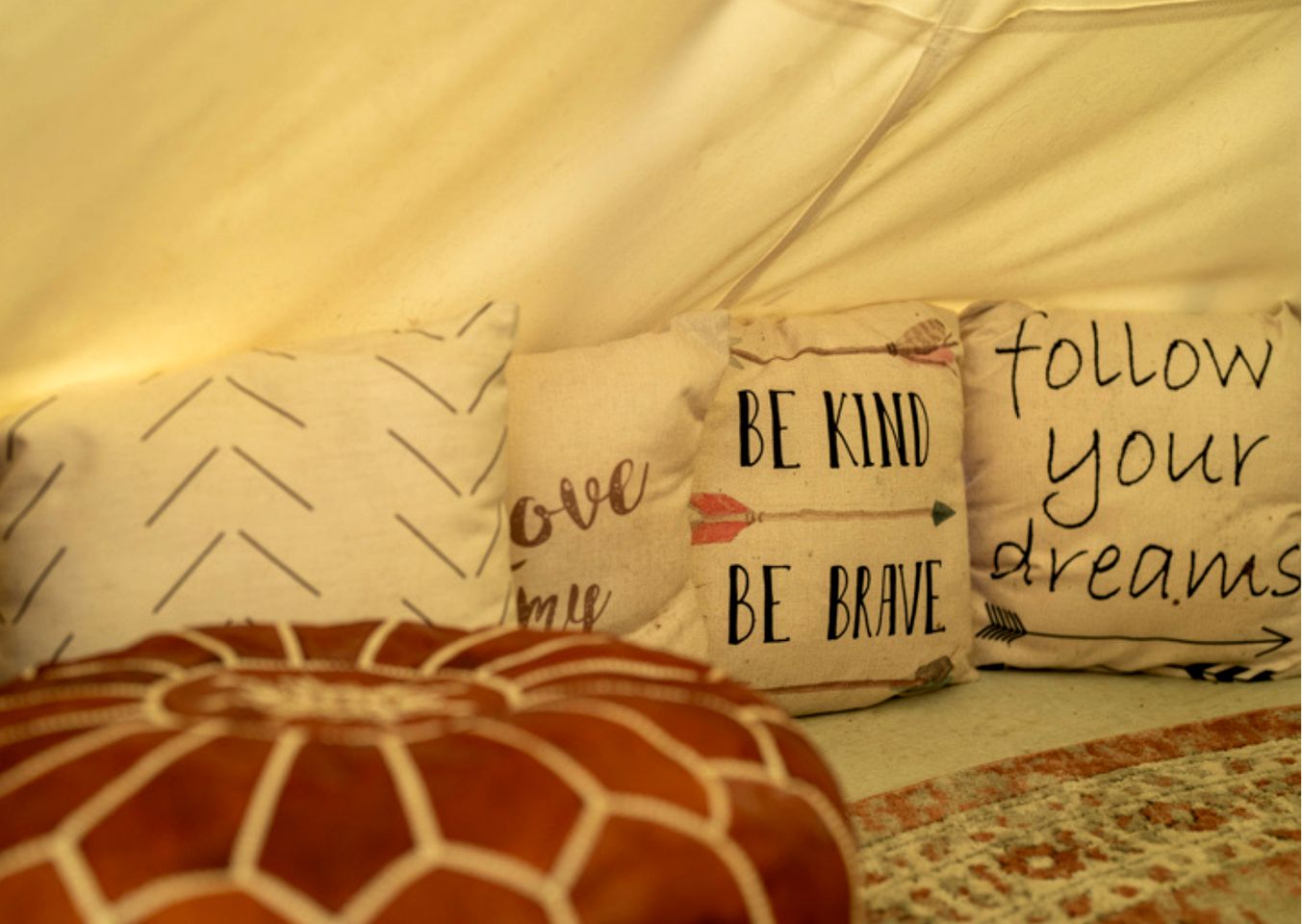 Cliffside Tipi Retreat with Jetted Soak & Sunset Skies in Cottonwood Shores, Texas