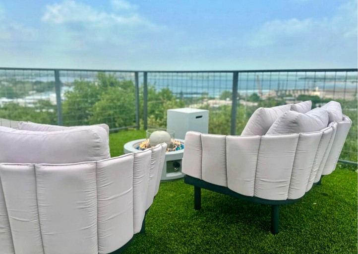 Domes (United States of America, --, Texas)