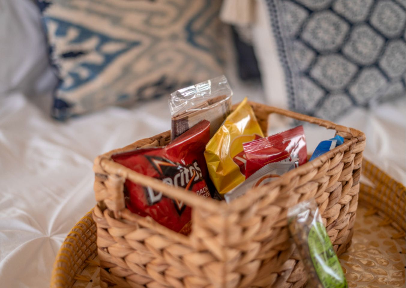 Serene Glampominium Escape with Outdoor & Indoor Showers in Cottonwood Shores, Texas