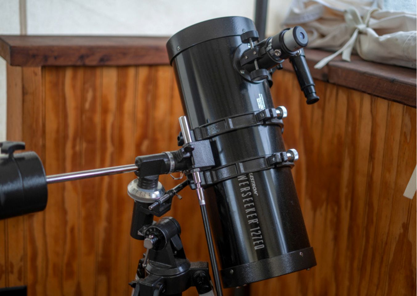 Serene Glampominium Escape with Outdoor & Indoor Showers in Cottonwood Shores, Texas