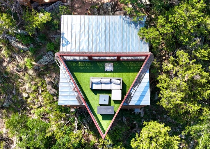 Tree Houses (United States of America, Cottonwood Shores, Texas)