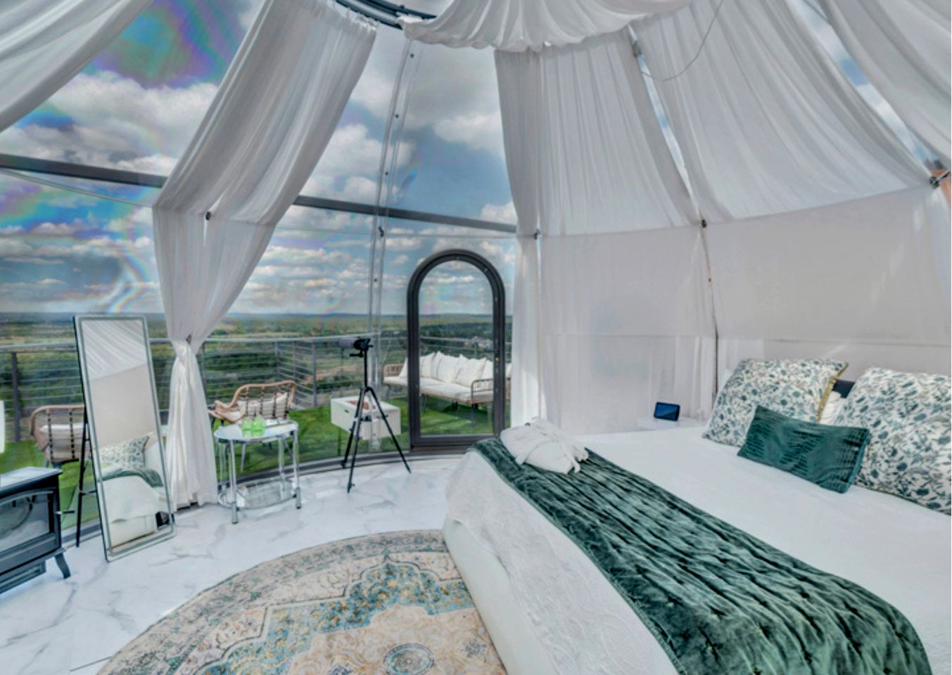 Modern Dome Escape with Private Decks & Open-Sky Relaxation in Cottonwood, Texas