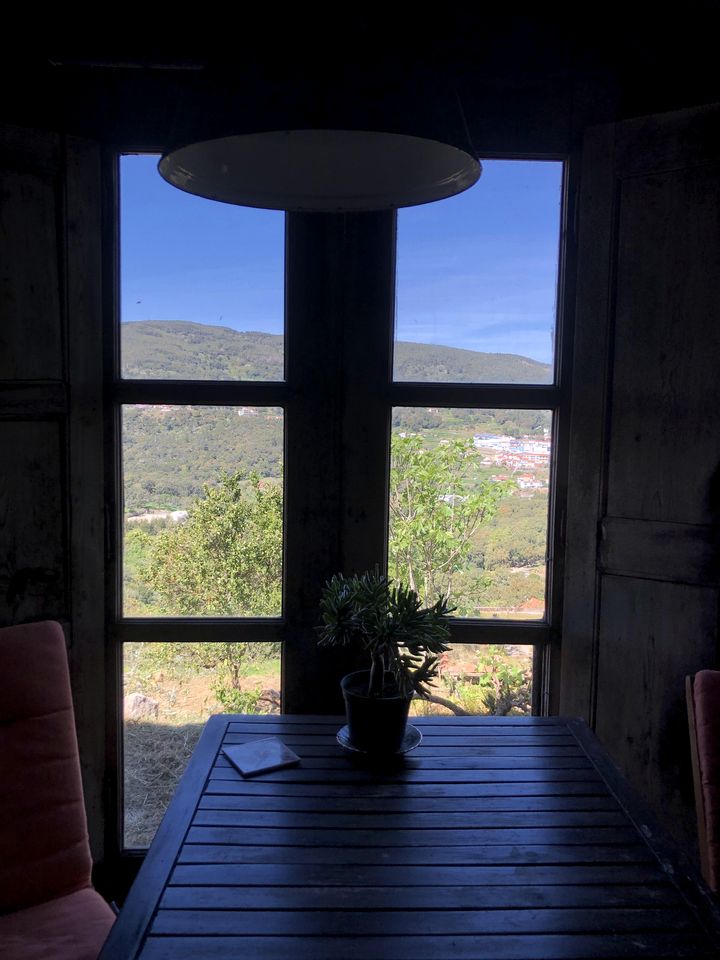 Serene Eco Cabin Retreat with Wood-Fired Sauna & Mountain Spring Plunge Near Monchique, Algarve