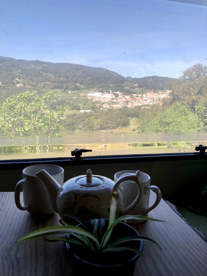 Serene Eco Cabin Retreat with Wood-Fired Sauna & Mountain Spring Plunge Near Monchique, Algarve