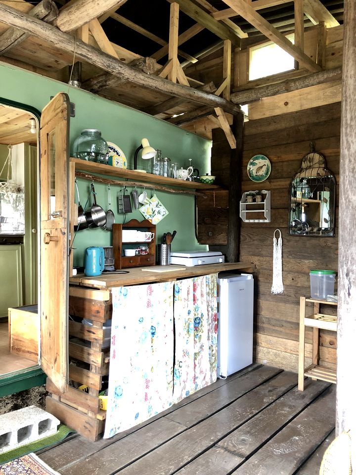 Serene Eco Cabin Retreat with Wood-Fired Sauna & Mountain Spring Plunge Near Monchique, Algarve