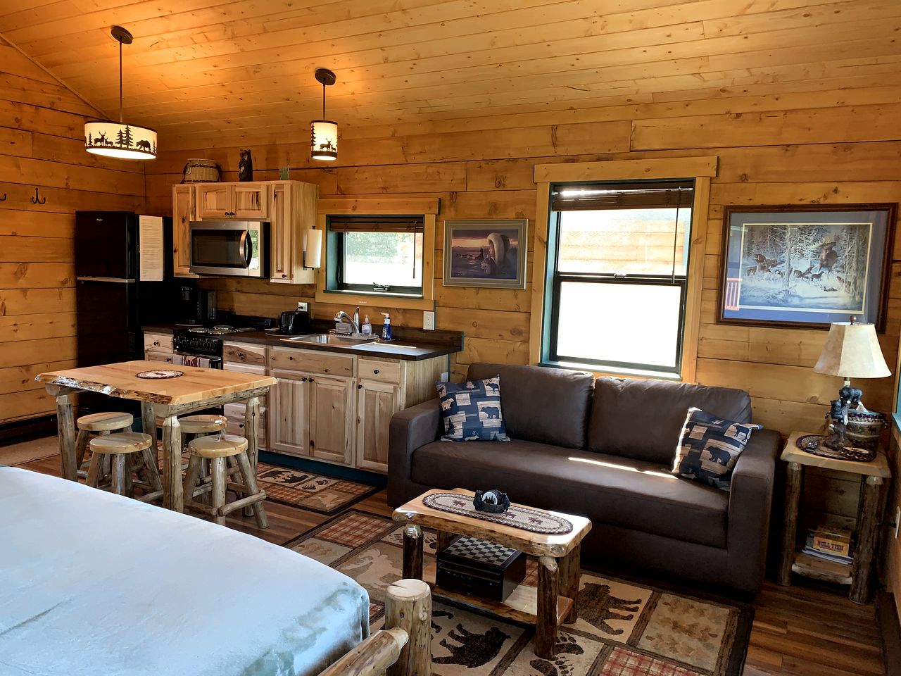 Scenic Creekside Escape with Deck, Fire Ring & Wildlife Views in Seward, Alaska