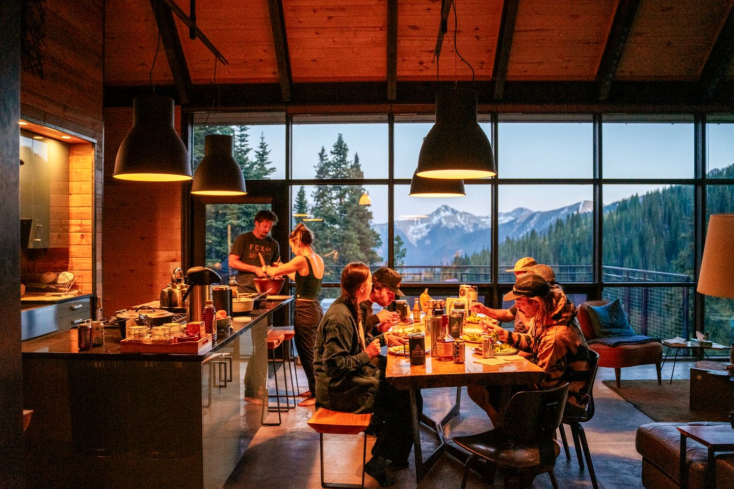 All-Inclusive Mountain Cabin Retreat with Chef & Epic Alpine Views in Truckee, California