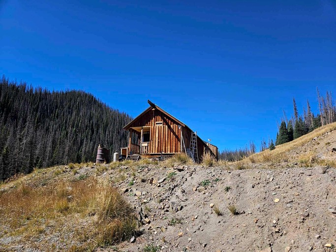 Secluded High-Elevation Cabin Under Pristine Dark Skies in La Jara, Colorado