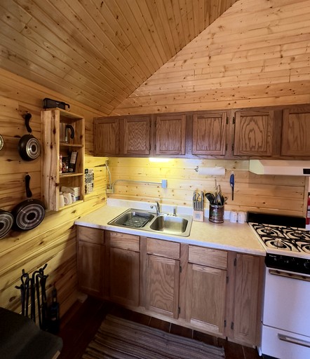 Cabins (United States of America, La Jara, Colorado)