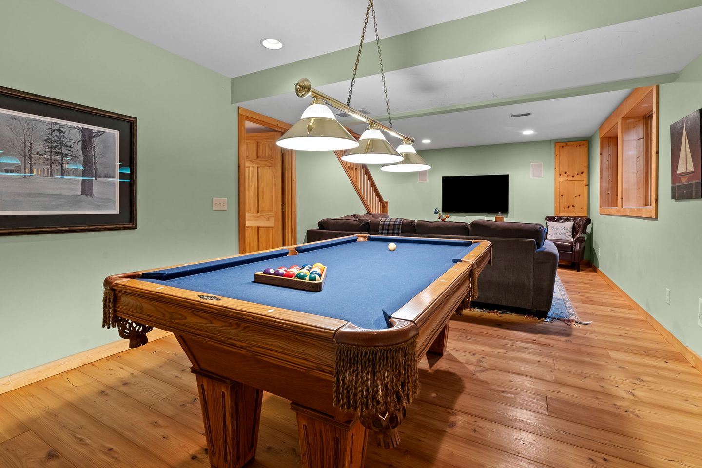 Peaceful Forest Cabin with Hot Tub, Fireplace & Outdoor Lounge in Saugatuck, Michigan