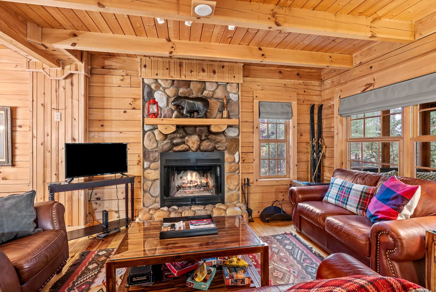 Peaceful Forest Cabin with Hot Tub, Fireplace & Outdoor Lounge in Saugatuck, Michigan