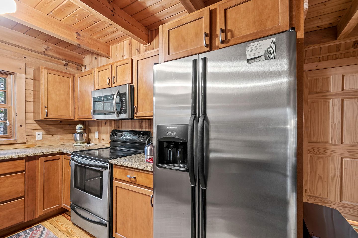 Peaceful Forest Cabin with Hot Tub, Fireplace & Outdoor Lounge in Saugatuck, Michigan