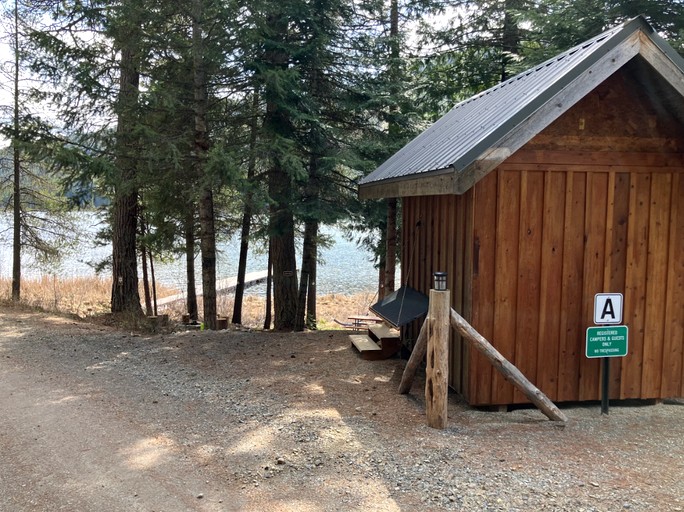 Cabins (United States of America, Sagle, Idaho)