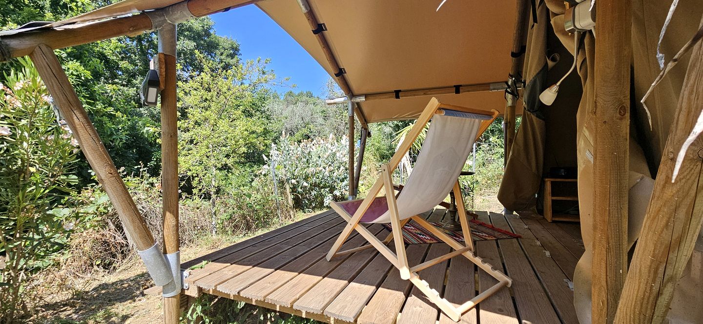 Cozy Stylish Glamping Tents with Cork Oak Forest Views Near Pedrógão Grande, Central Portugal