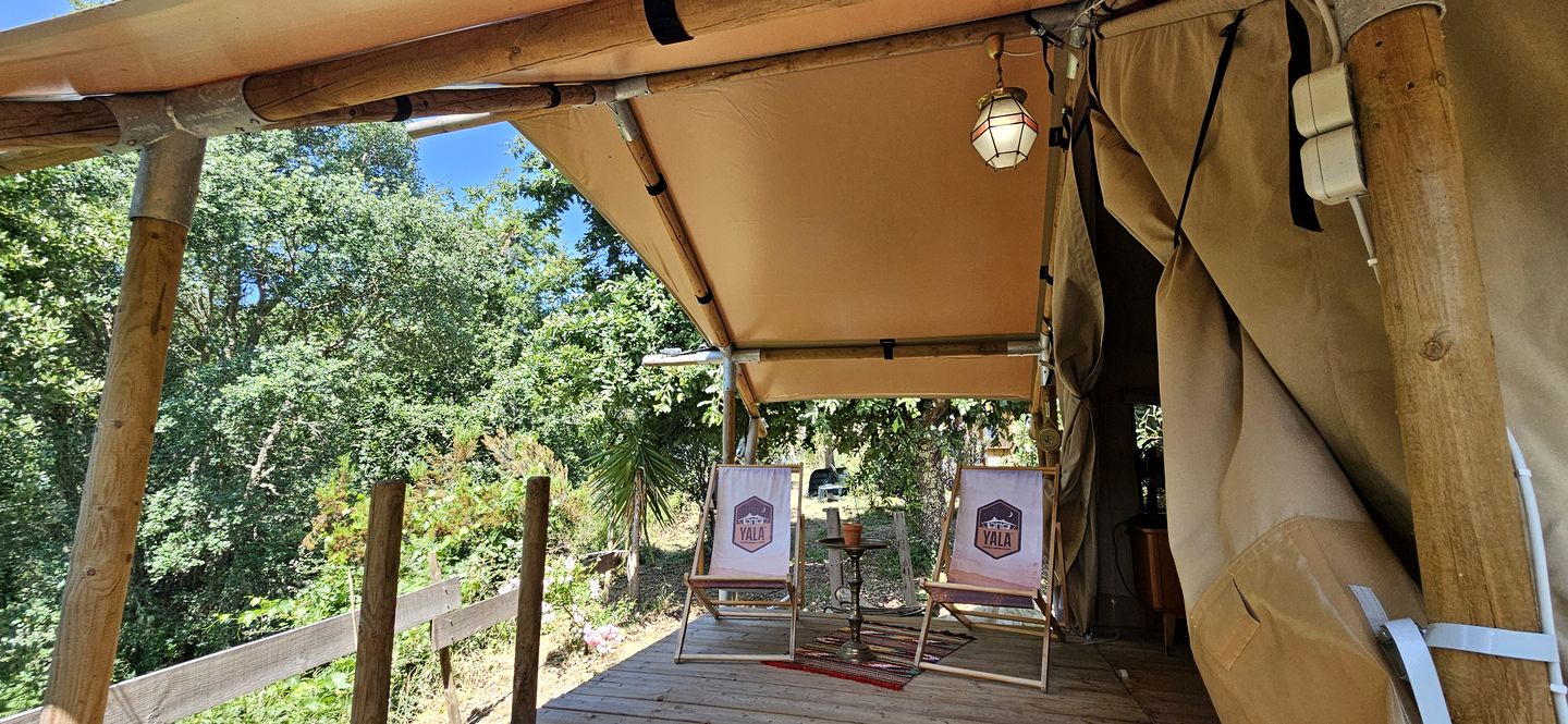 Cozy Stylish Glamping Tents with Cork Oak Forest Views Near Pedrógão Grande, Central Portugal