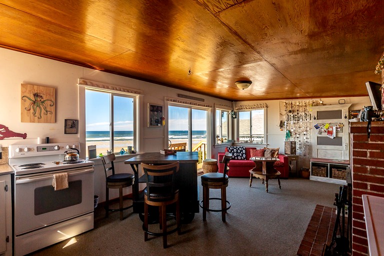 Beach Houses (United States of America, Florence, Oregon)