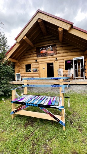 Cabins (United States of America, Hope, Alaska)