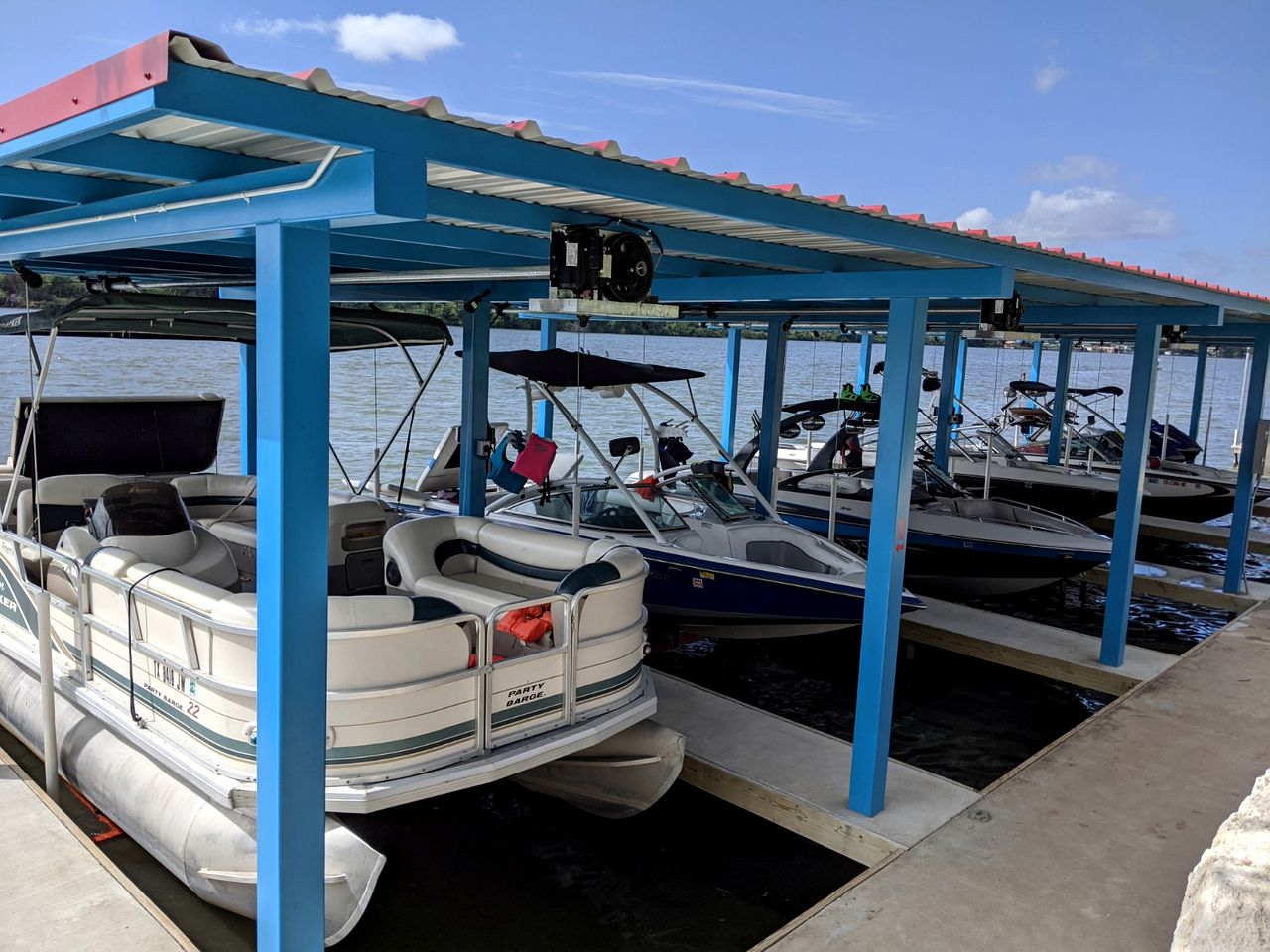 Family-Friendly Cabin Rental on Lake Lyndon B. Johnson in Kingsland, Texas