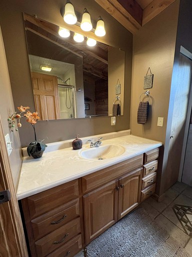 Cabins (United States of America, Clyde, North Carolina)