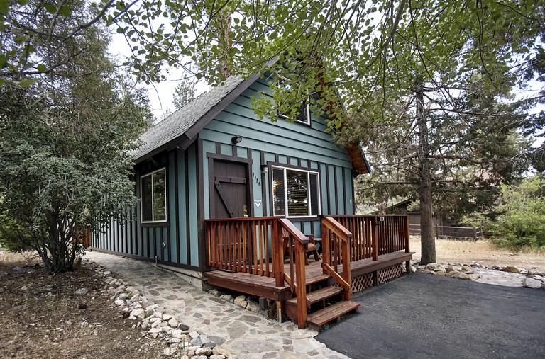 Cabins (United States of America, Big Bear City, California)