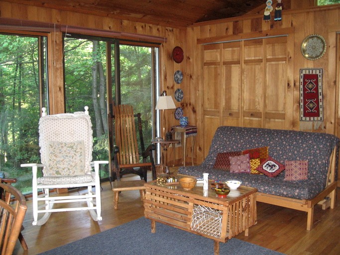 Cabins (United States of America, Pittsfield, Massachusetts)