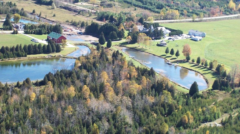 Villas (Canada, Flesherton, Ontario)