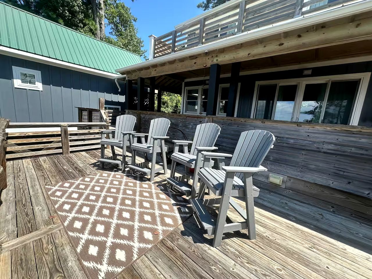 Beautifully-Decorated Soundfront Rental with a Balcony in Kitty Hawk, North Carolina