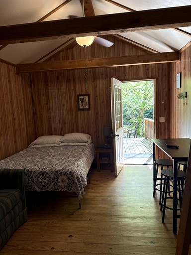 Cabins (United States of America, Bryson City, North Carolina)