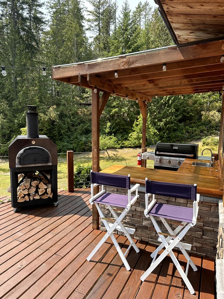 Remote Cabin on West Redonda Island Minutes from Refuge Cove, British Columbia