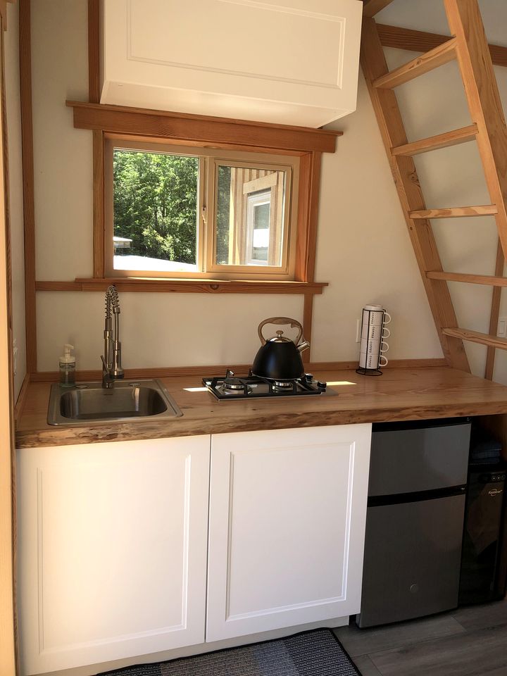 Remote Cabin on West Redonda Island Minutes from Refuge Cove, British Columbia