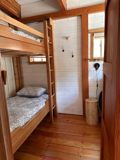 Cabins (Canada, West Redonda Island, British Columbia)