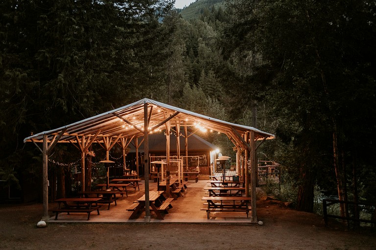Tented Cabins (Canada, Boston Bar, British Columbia)