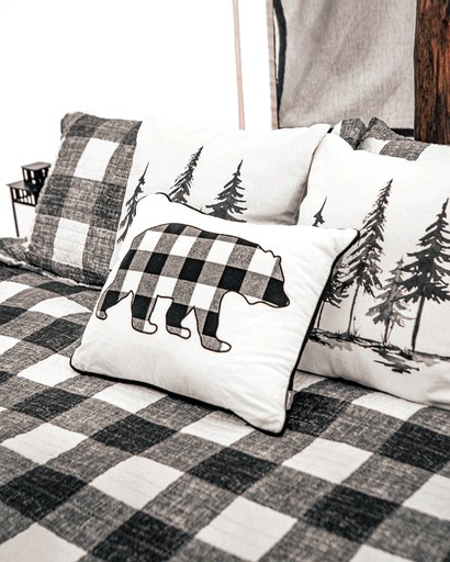 Tented Cabins (Canada, Boston Bar, British Columbia)