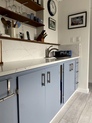 Cabins (United States of America, Marshall, California)