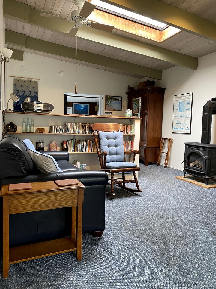 Charming Studio Cottage on Private Beach near Point Reyes National Seashore, California