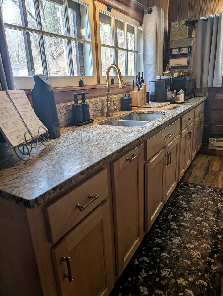 Idyllic Family Cabin with a Private Beach for a Getaway from Akron, Ohio