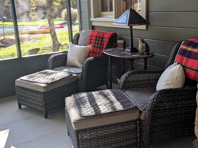 Cabins (United States of America, Wooster, Ohio)