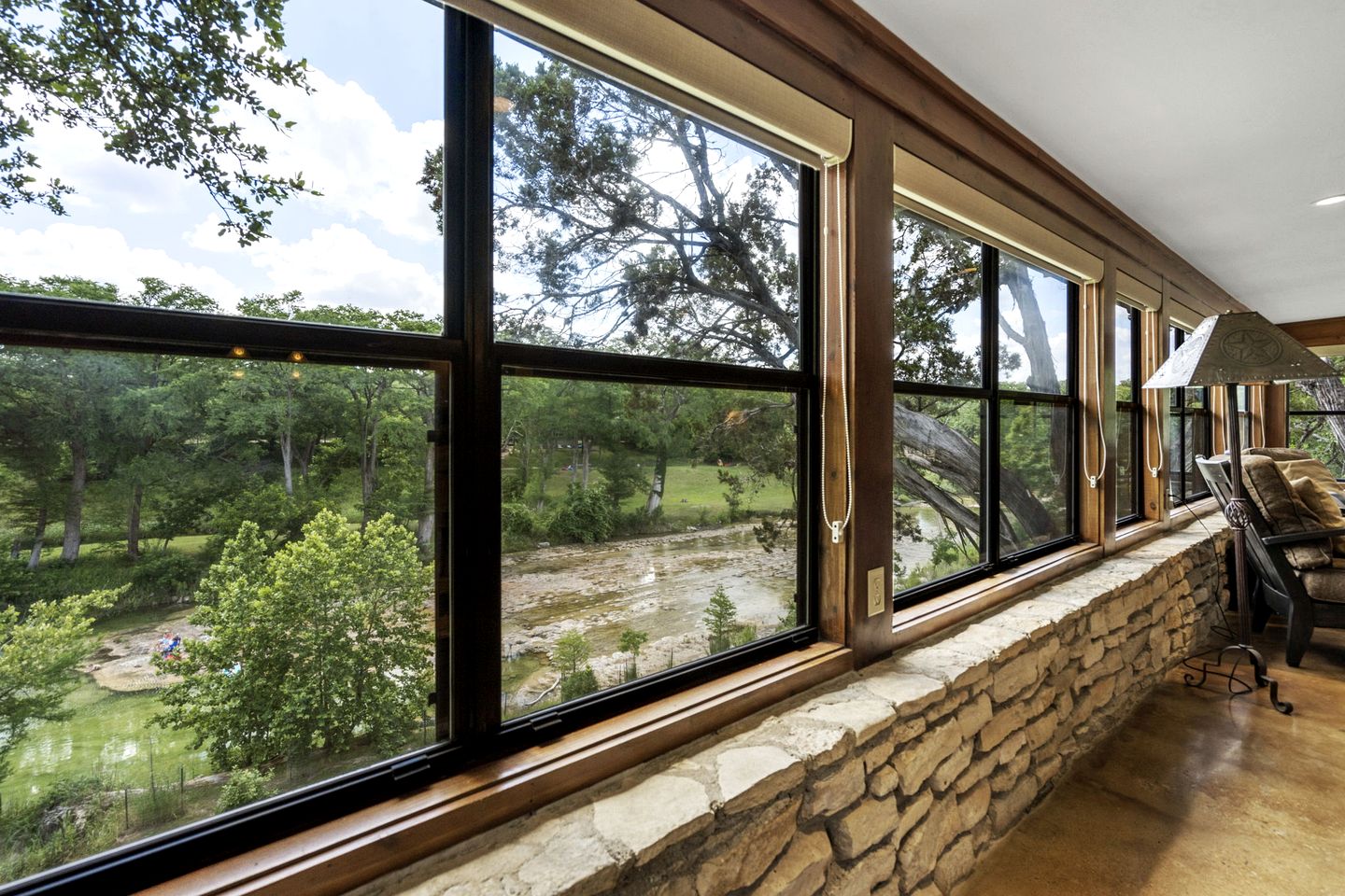 Excellent Riverfront Family Cabin Rental with Hot Tub in Wimberley, Texas