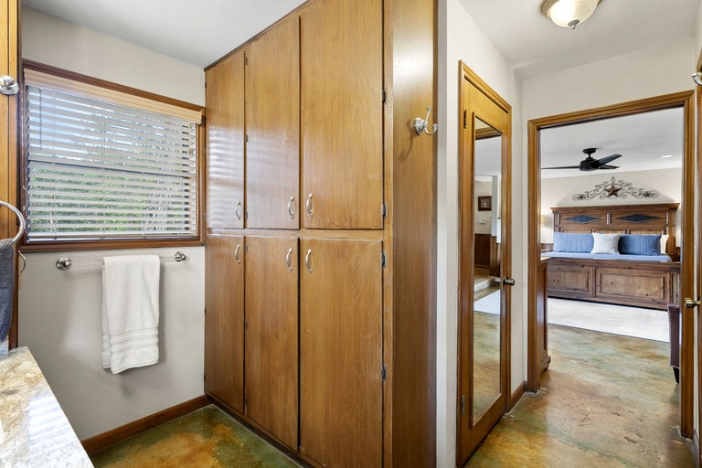 Cabins (United States of America, Wimberley, Texas)