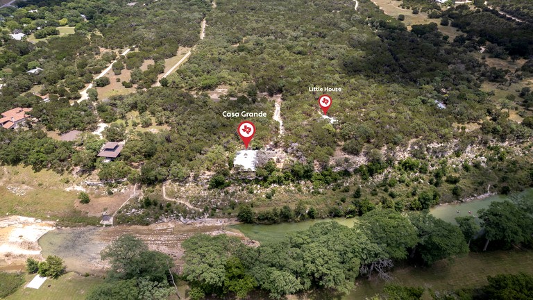 Cabins (United States of America, Wimberley, Texas)