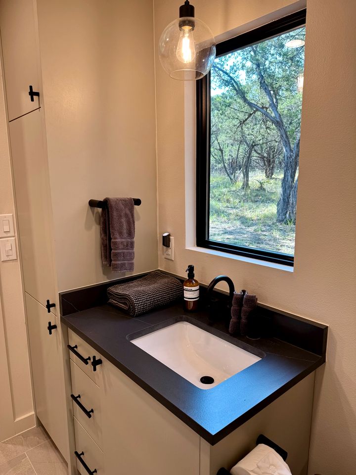 Riverfront Ranch Cottage for a Getaway to the Blanco River in Wimberley, Texas